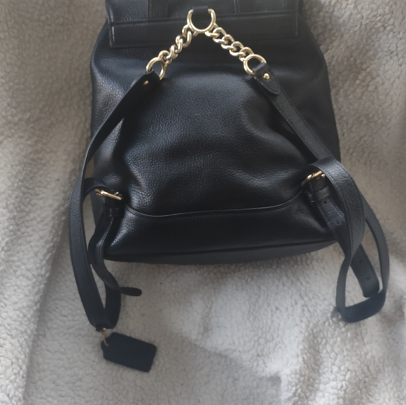 Coach pebbled leather with studs and gromets backpack purse - Picture 5 of 11